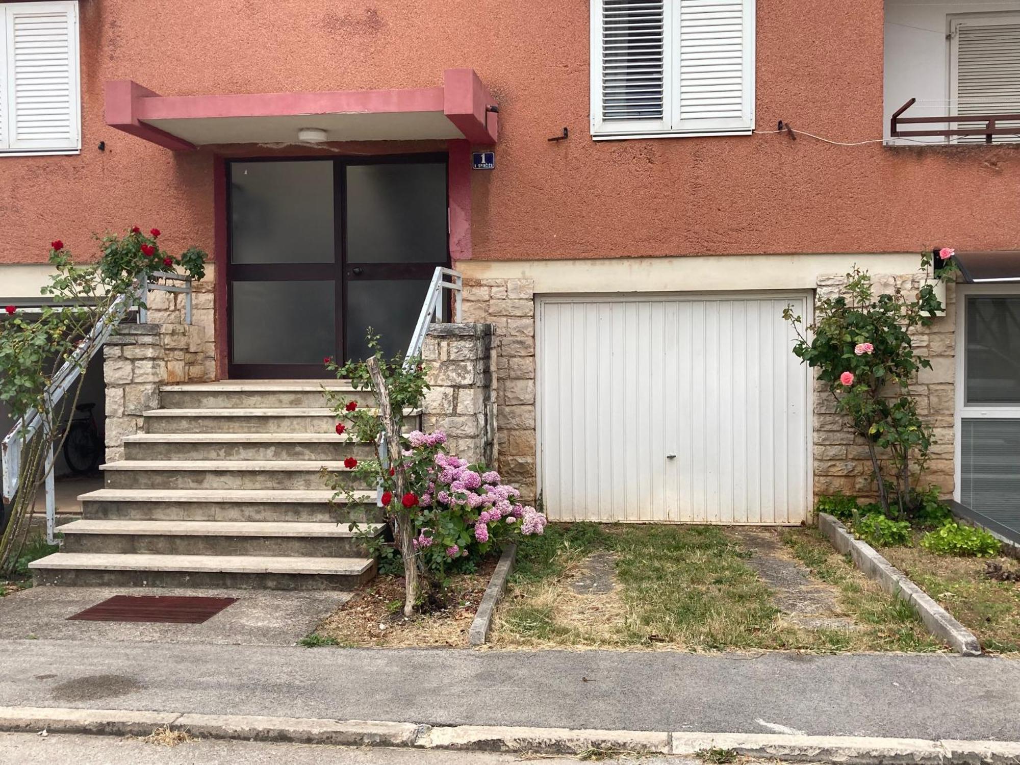 Home Sweet Home Porec Esterno foto